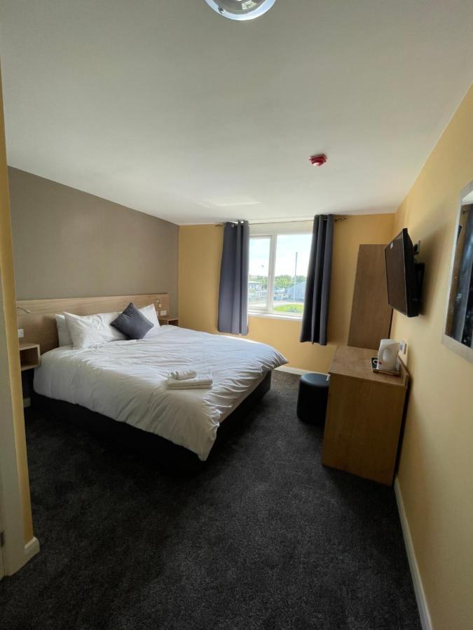 Tinapa Suites Манчестер Экстерьер фото