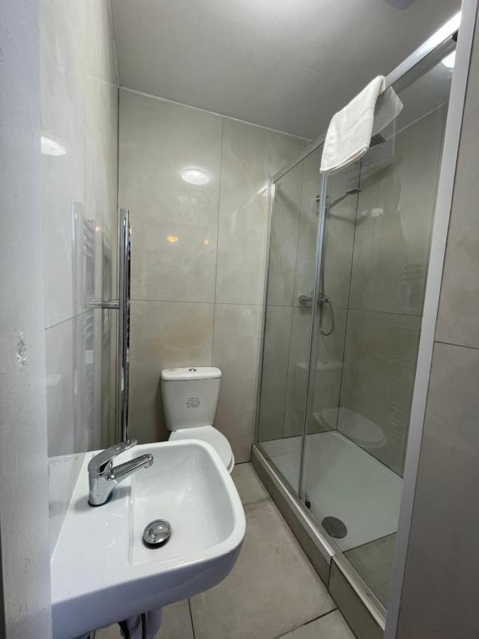 Tinapa Suites Манчестер Экстерьер фото