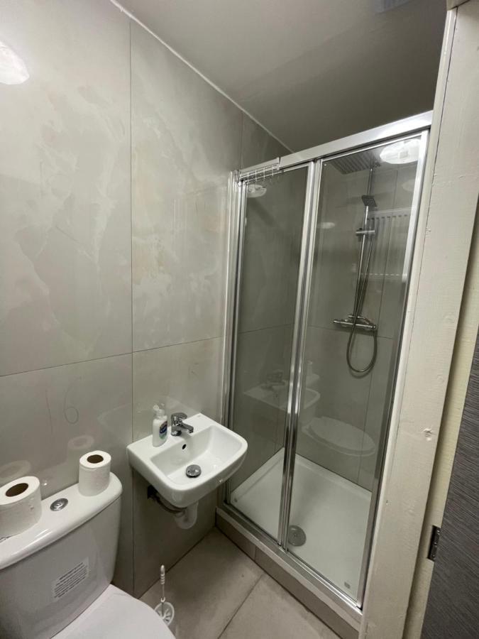 Tinapa Suites Манчестер Экстерьер фото